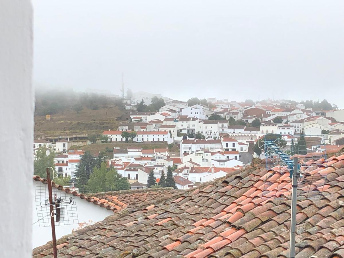 Casa Bheinn Aracena Exterior photo